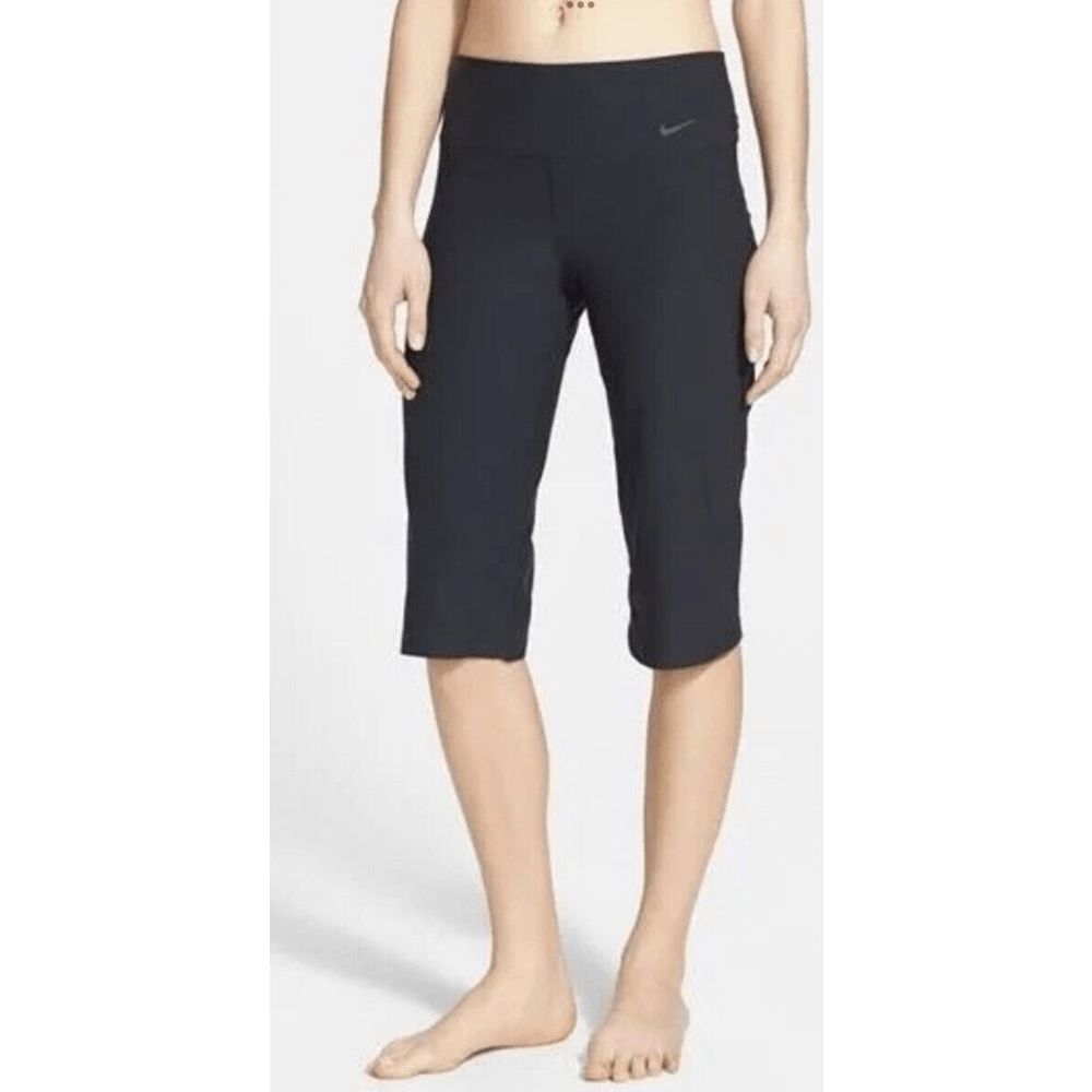 NEW Womens Small NIKE Dri-Fit Legend 2.0 Yoga Pants Leggings Capris Black 548499